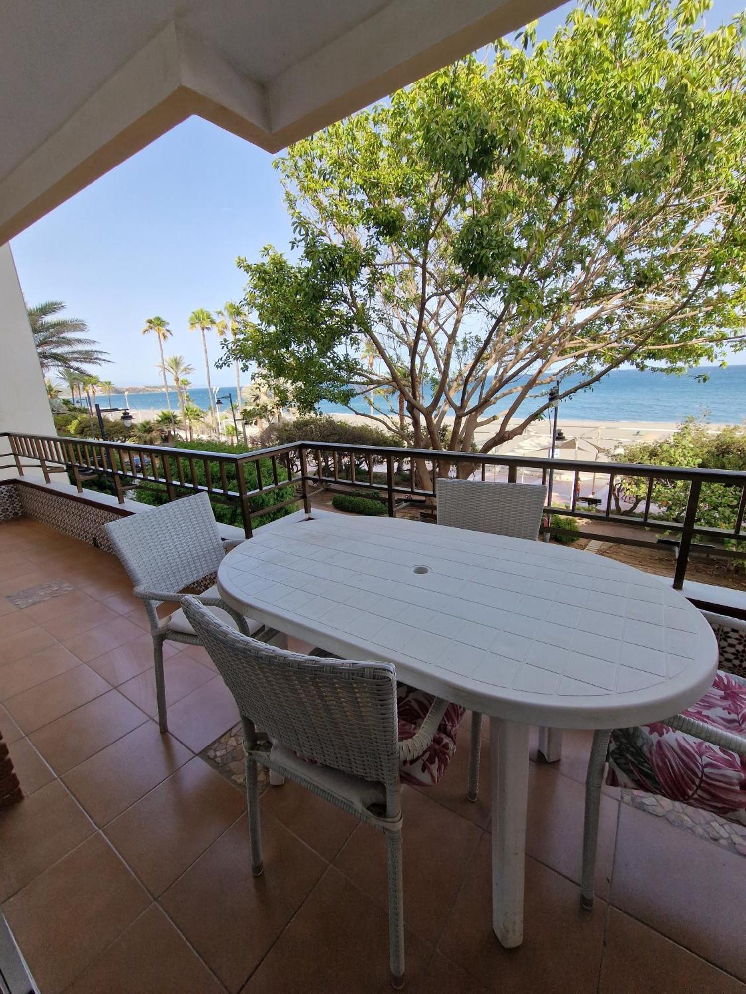 Estepona Playa Zewnętrze zdjęcie