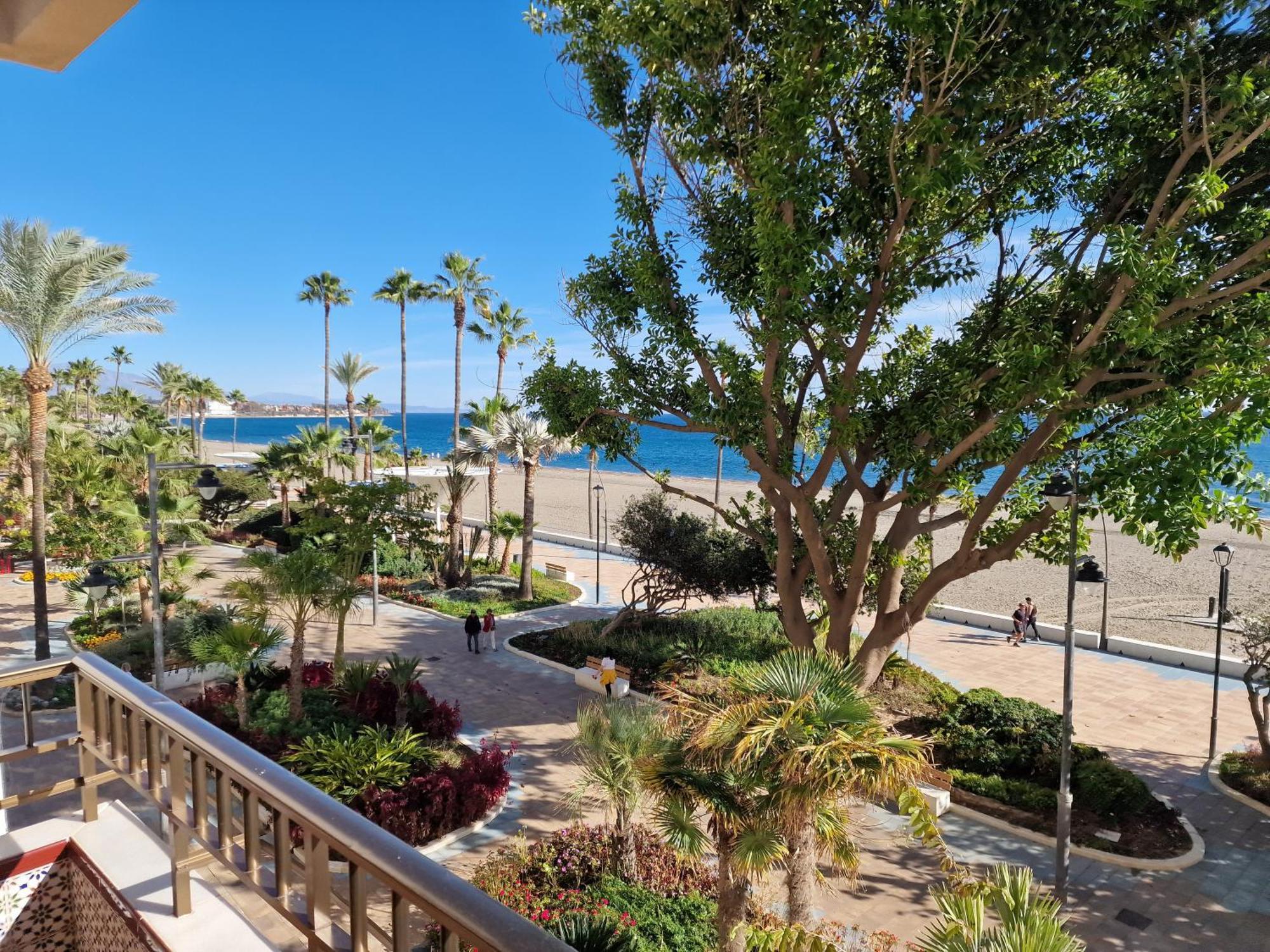Estepona Playa Zewnętrze zdjęcie